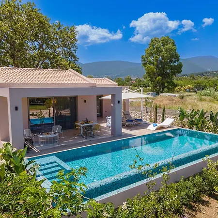 Michaela Villa Sami (Kefalonia)